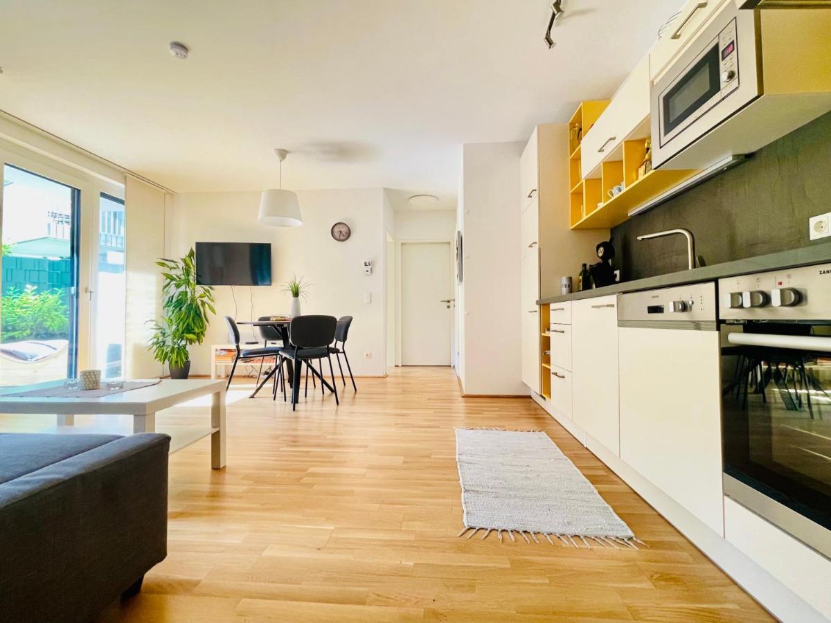Topmodernes Sonnenwohnen Apartment Bei U-Bahn Und Therme Wien Oberlaa, 15 Min Bis Stephansplatz Exterior foto